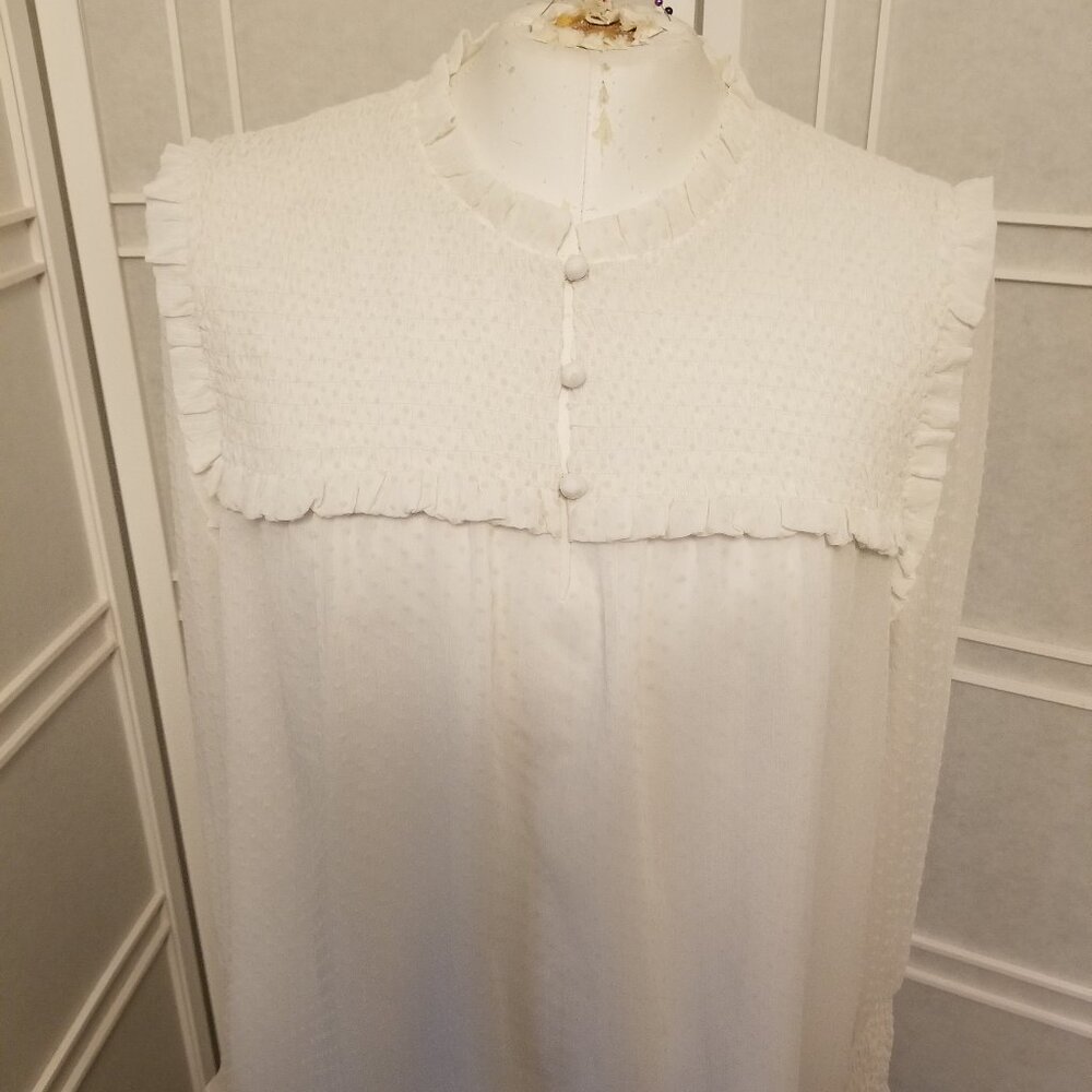 LOFT White with Cream Poka Dots Ruffle Shouldered Sleeve Blouse